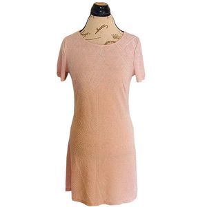 Trixxi Dress Size Medium Pink Blush Textured Shift Party Evening Cocktail Mini